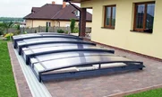 Niski pokrivač za bazen VIVA ™ neće narušiti cjelokupni izgled vaše bašte