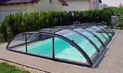Pokrivač za bazen ELEGANT sa mogućnošću fiksiranja čeonog zida