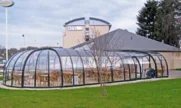 pokrivanje spoljašnje terase za hotel u antracitnoj boji